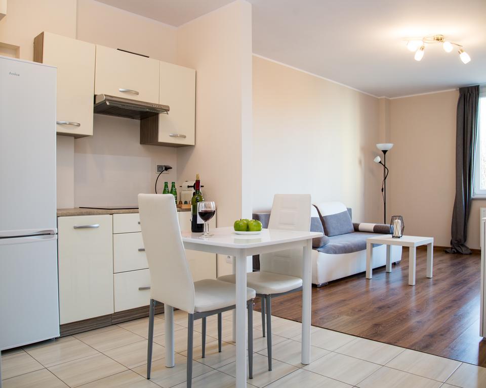 Simple Rental - Gwiazdzista Wrocław Exteriör bild